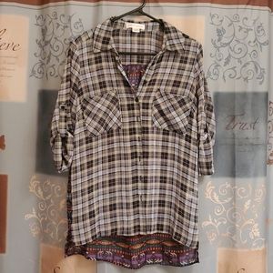 Sheer hi low mid sleeve top